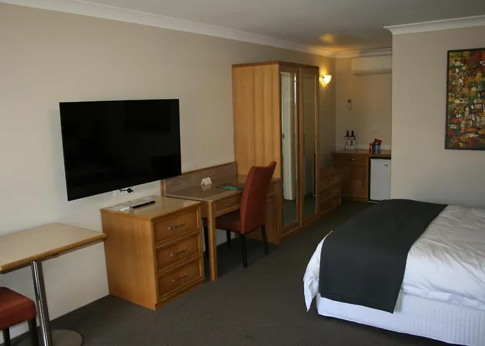 Winning Post Motor Inn